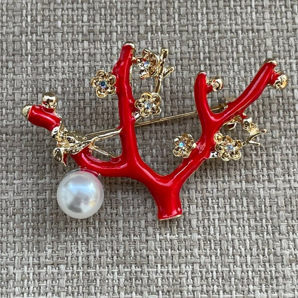 Christmas Pin Faux Pearl Red/Gold Tone TREE Brooch Pin Fashion Jewelry New